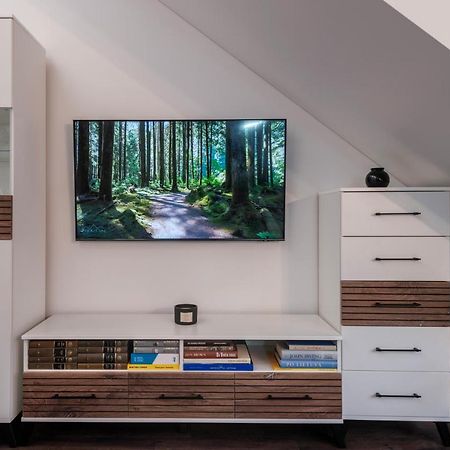 Bravo Apartments Каунас Экстерьер фото