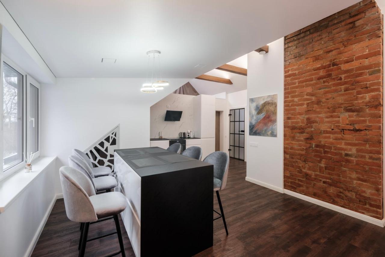 Bravo Apartments Каунас Экстерьер фото